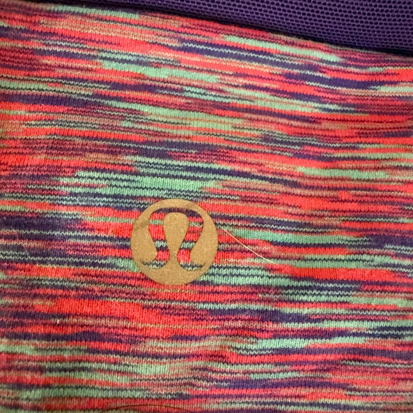 Lululemon Energy Bra in Paint Drift Multi Size 6 no pads - Picture 4 of 4